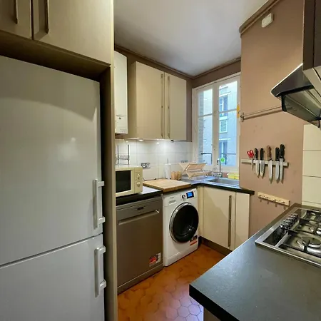 Cadix Porte De Versailles Apartment
